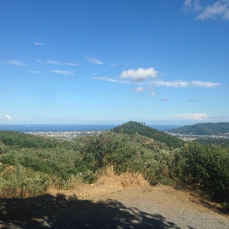 Gli Angeli Agriturismo Villa Cisano sul Neva Buitenkant foto